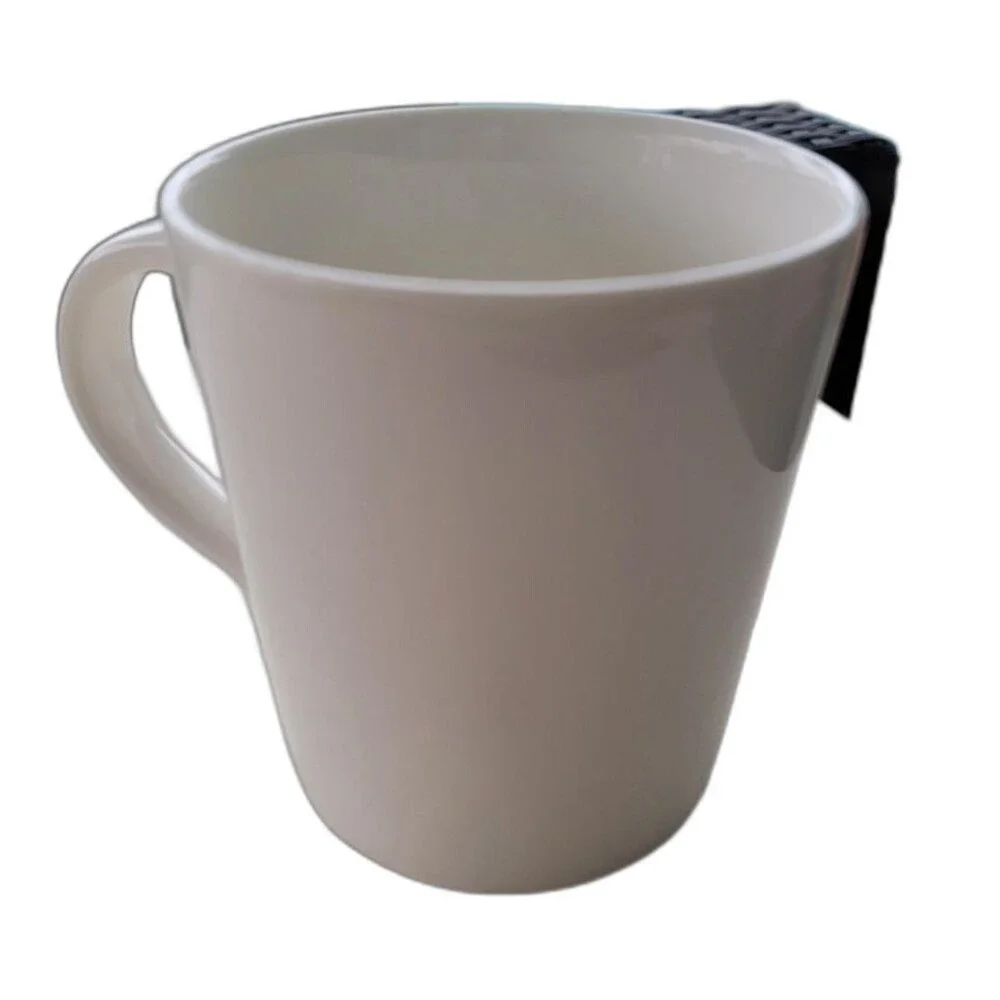 Williams Sonoma Rory Dobner Monogram Initial N NEWT With NEWSPAPER Coffee Mug